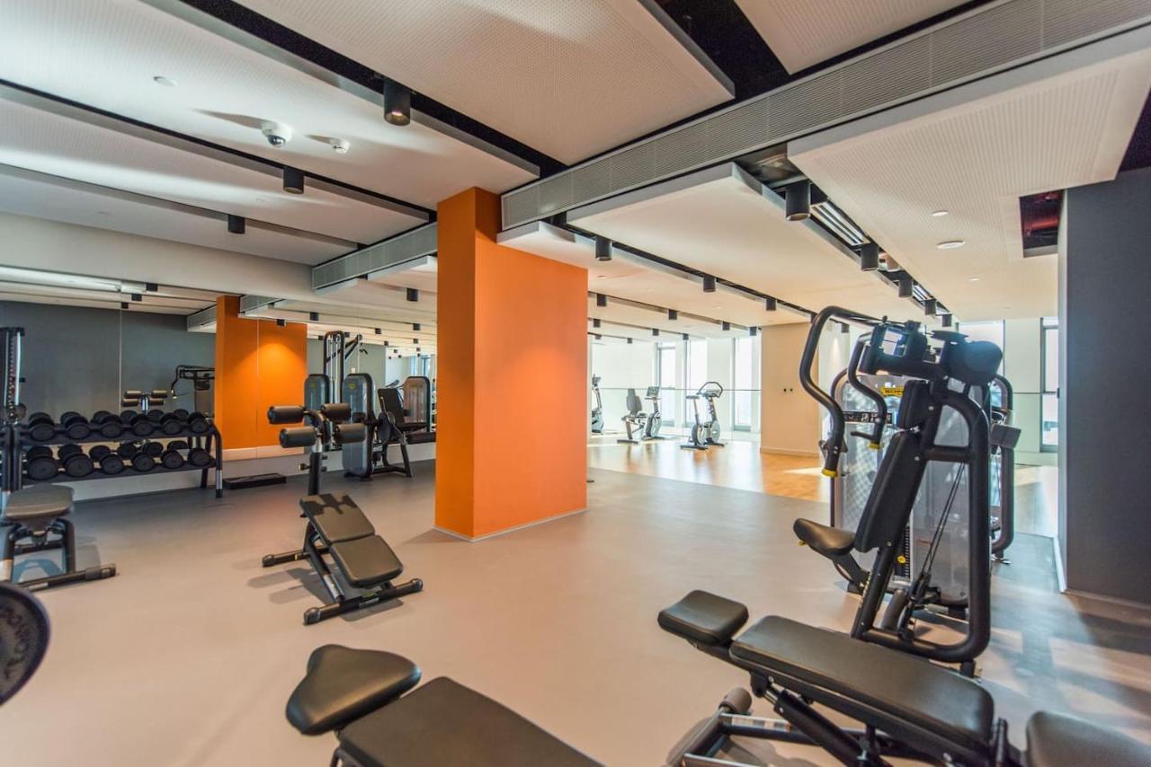 Spectacular 3 Bedroom Condo With Maids Room Facing The Dubai Eye מראה חיצוני תמונה