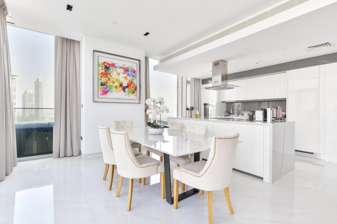 Spectacular 3 Bedroom Condo With Maids Room Facing The Dubai Eye מראה חיצוני תמונה