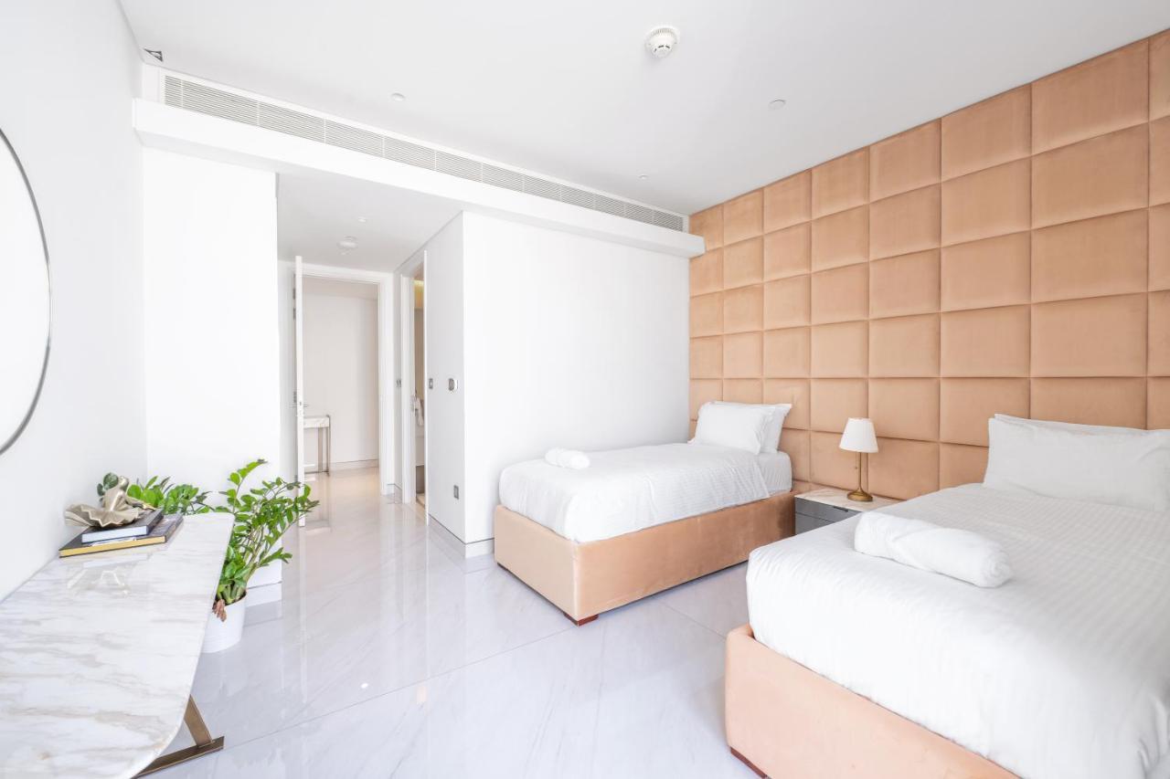 Spectacular 3 Bedroom Condo With Maids Room Facing The Dubai Eye מראה חיצוני תמונה