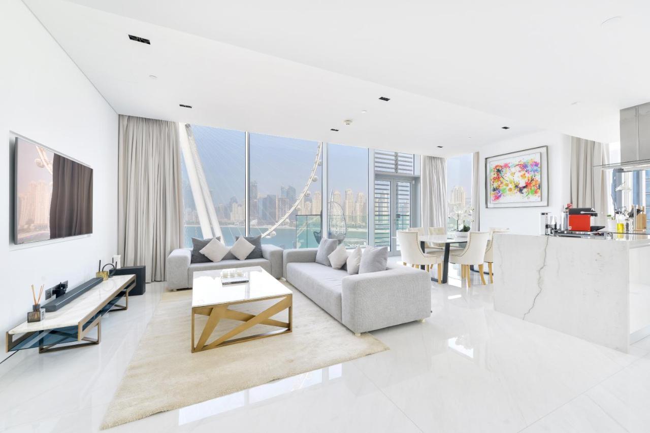 Spectacular 3 Bedroom Condo With Maids Room Facing The Dubai Eye מראה חיצוני תמונה